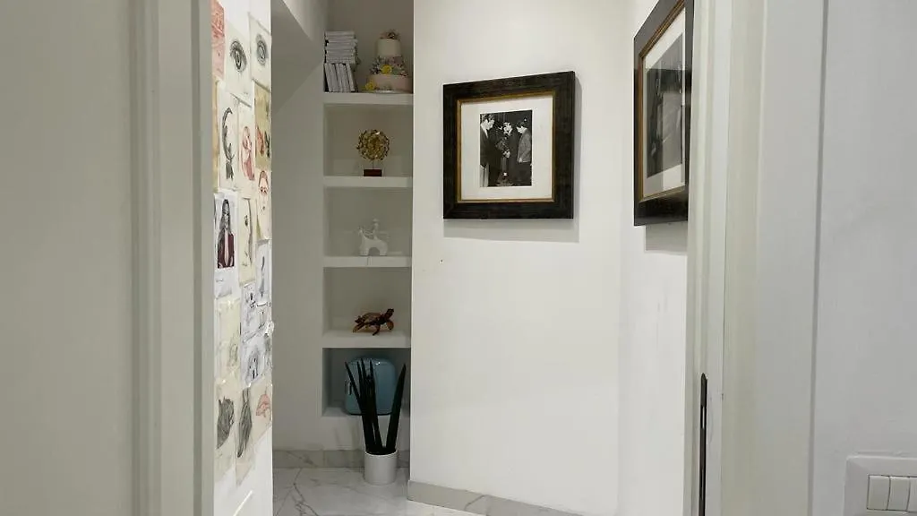 Dolce Vita Viminale Room Rome